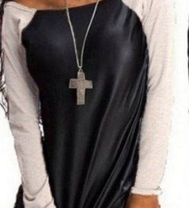 Top Blouse Buy1 reg price 2nd half off